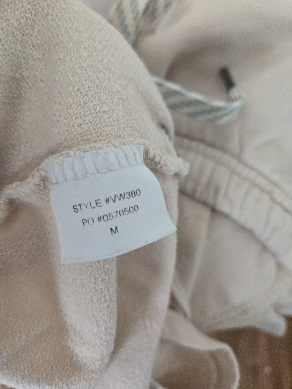 Vuori Lounge Shorts - Picture 6 of 6